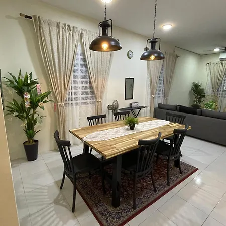 Inang Homestay Teluk Intan Exterior photo